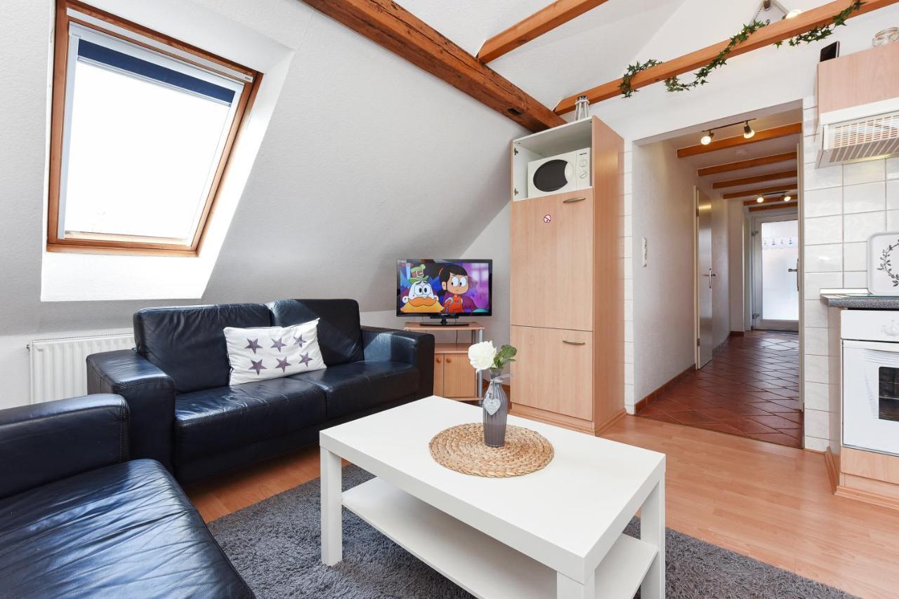 Ferienwohnungen Im Haus Friesische Weite Schillig Exterior foto